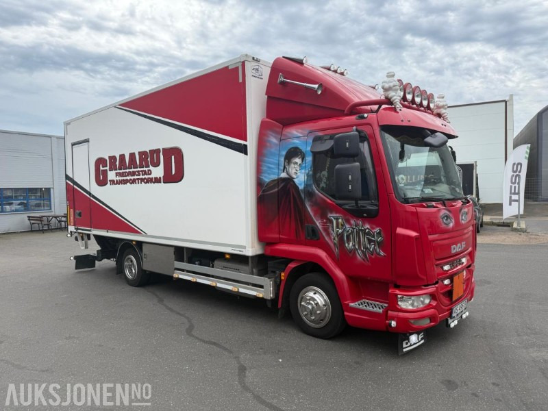 2016 DAF LF SKAPBIL - 15 PALLER - SERVICEHISTORIKK - 1 SJÅFØR - RYGGEKAMERA. - Грузовик с закрытым кузовом: фото 2 2016 DAF LF SKAPBIL - 15 PALLER - SERVICEHISTORIKK - 1 SJÅFØR - RYGGEKAMERA. - Грузовик с закрытым кузовом: фото 2