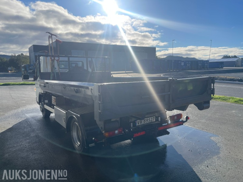 2017 Mitsubishi Fuso Canter planbil med tipp - Грузовик бортовой/ Платформа: фото 3 2017 Mitsubishi Fuso Canter planbil med tipp - Грузовик бортовой/ Платформа: фото 3