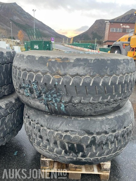 2018 Volvo 4 stk dekk uten felg - 4 stk Hjullaster hjul - Bridestone V-Steel Snow Wegde vsw 23.5 R25 - Строительное оборудование: фото 2 2018 Volvo 4 stk dekk uten felg - 4 stk Hjullaster hjul - Bridestone V-Steel Snow Wegde vsw 23.5 R25 - Строительное оборудование: фото 2