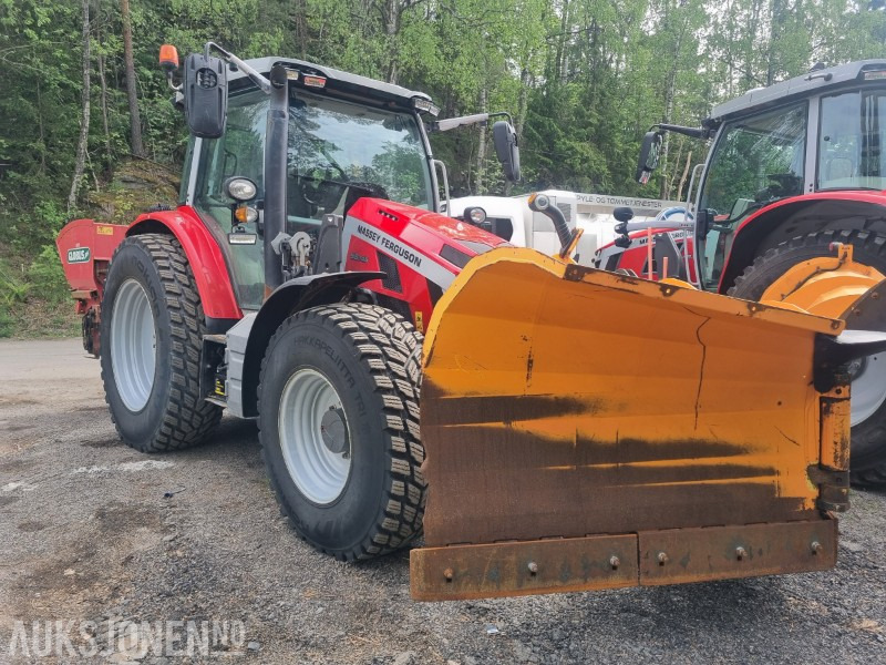 2022 Massey Ferguson 5S.145 traktor med Strøkasse og V-plog - Трактор: фото 3 2022 Massey Ferguson 5S.145 traktor med Strøkasse og V-plog - Трактор: фото 3