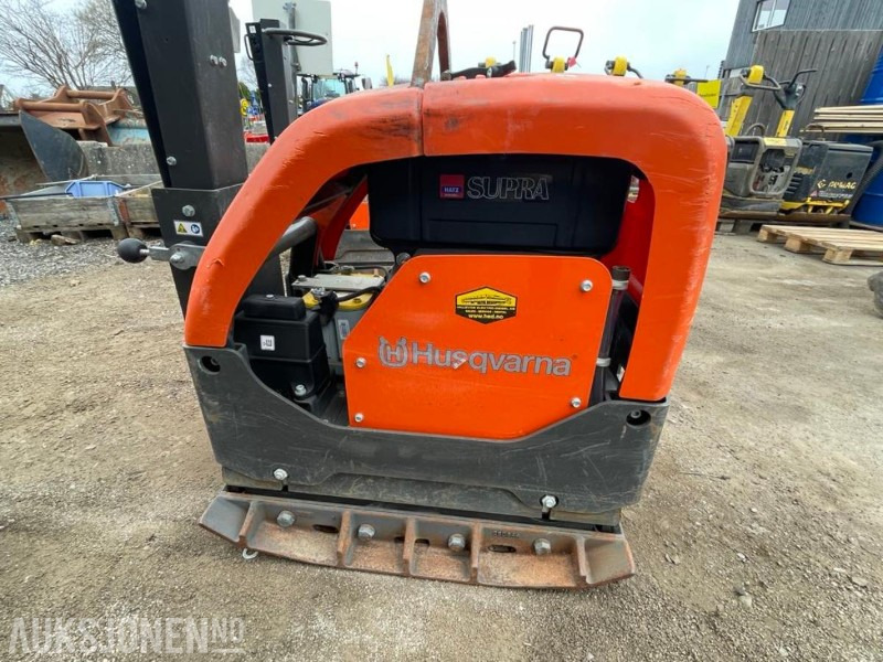 2023 Husqvarna LG 504 Vibroplate - Diesel - 470 kg. - 54 timer. - Каток: фото 1 2023 Husqvarna LG 504 Vibroplate - Diesel - 470 kg. - 54 timer. - Каток: фото 1