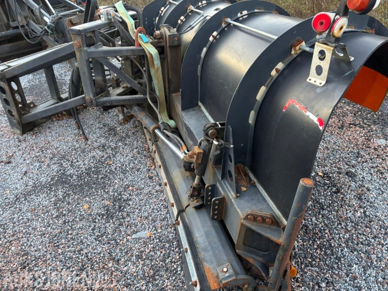 2010 Arctic 3400 diagonalplog - Грузовик: фото 4 2010 Arctic 3400 diagonalplog - Грузовик: фото 4