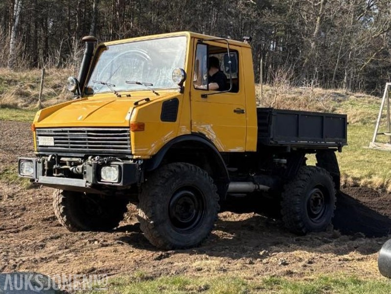1979 Mercedes-Benz Unimog 424 U1000 - 509 Motorredskap - 4X4 TIPP KRAFTUTTAK - Коммунальная/ Специальная техника: фото 1 1979 Mercedes-Benz Unimog 424 U1000 - 509 Motorredskap - 4X4 TIPP KRAFTUTTAK - Коммунальная/ Специальная техника: фото 1