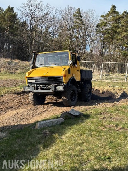 1979 Mercedes-Benz Unimog 424 U1000 - 509 Motorredskap - 4X4 TIPP KRAFTUTTAK - Коммунальная/ Специальная техника: фото 3 1979 Mercedes-Benz Unimog 424 U1000 - 509 Motorredskap - 4X4 TIPP KRAFTUTTAK - Коммунальная/ Специальная техника: фото 3