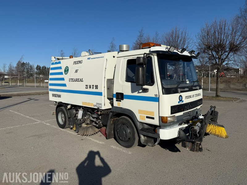 1997 DAF 45 180 TI feiebil, tilhengerfeste, nytt sug, kamera, ekstralys - Коммунальная/ Специальная техника: фото 3 1997 DAF 45 180 TI feiebil, tilhengerfeste, nytt sug, kamera, ekstralys - Коммунальная/ Специальная техника: фото 3