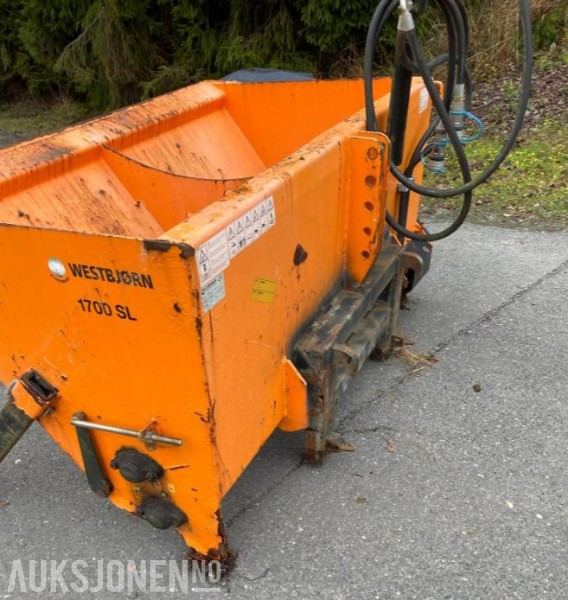 2013 Westbjørn 1700SL Strøkasse med hydraulikk koblinger - Сельскохозяйственная техника: фото 4 2013 Westbjørn 1700SL Strøkasse med hydraulikk koblinger - Сельскохозяйственная техника: фото 4