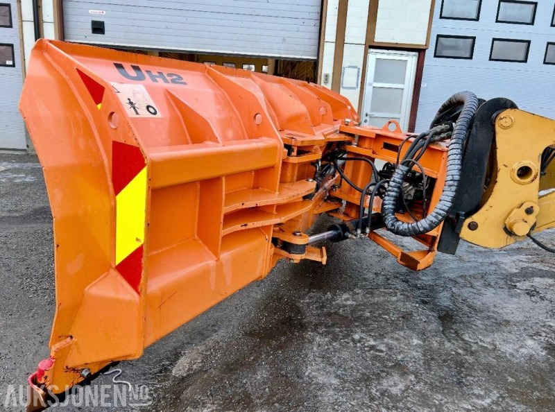 2016 Tellefsdal U-Plog - Type H2 - 4600 mm bredde - Volvo BM feste - Сельскохозяйственная техника: фото 3 2016 Tellefsdal U-Plog - Type H2 - 4600 mm bredde - Volvo BM feste - Сельскохозяйственная техника: фото 3