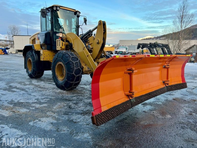 2016 Tellefsdal U-Plog - Type H2 - 4600 mm bredde - Volvo BM feste - Сельскохозяйственная техника: фото 1 2016 Tellefsdal U-Plog - Type H2 - 4600 mm bredde - Volvo BM feste - Сельскохозяйственная техника: фото 1
