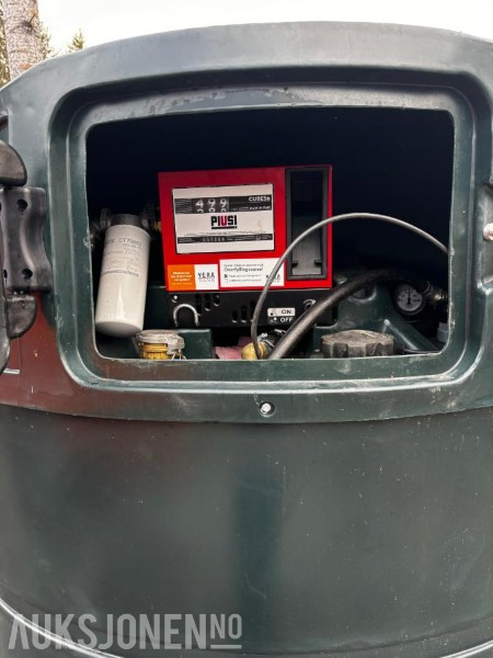 2023 Vera dieseltank 2350 liter - Сельскохозяйственная техника: фото 2 2023 Vera dieseltank 2350 liter - Сельскохозяйственная техника: фото 2