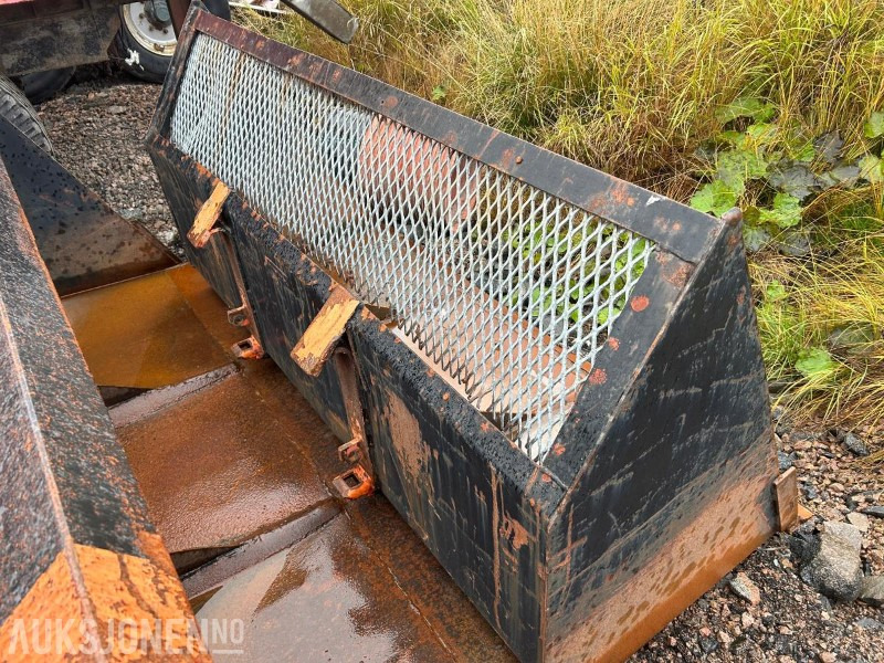 Ålø skuffe, 200 cm, sms feste - Сельскохозяйственная техника: фото 1 Ålø skuffe, 200 cm, sms feste - Сельскохозяйственная техника: фото 1