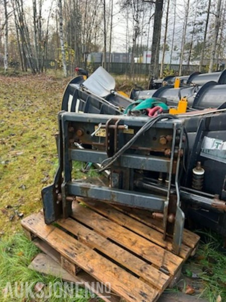 Tellefsdal K70 kasteplog – 3,1 m – 3-punktsfeste - Строительное оборудование: фото 4 Tellefsdal K70 kasteplog – 3,1 m – 3-punktsfeste - Строительное оборудование: фото 4