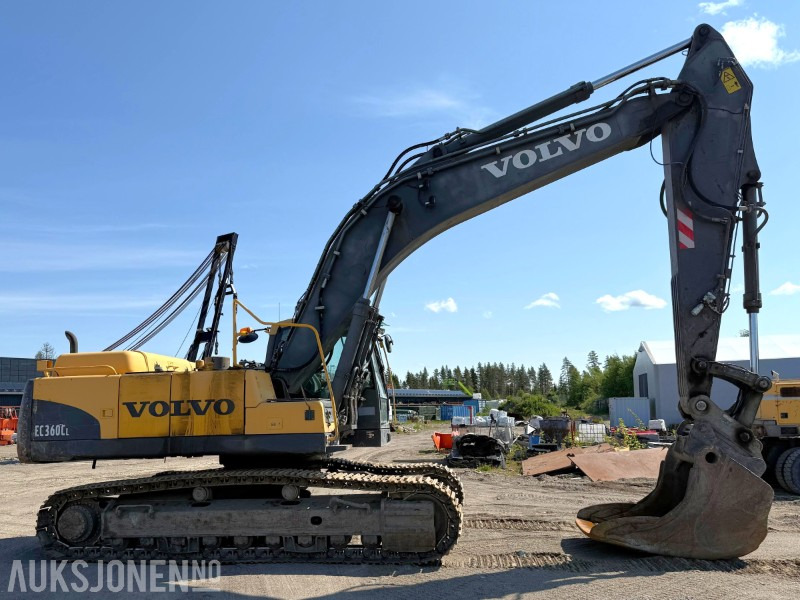 Volvo EC360CL Gravemaskin med Gjerstad graveskuffe, smalskuffe, graveskuff med tenner, Gått lite, opplegg for hammer - Экскаватор: фото 4 Volvo EC360CL Gravemaskin med Gjerstad graveskuffe, smalskuffe, graveskuff med tenner, Gått lite, opplegg for hammer - Экскаватор: фото 4