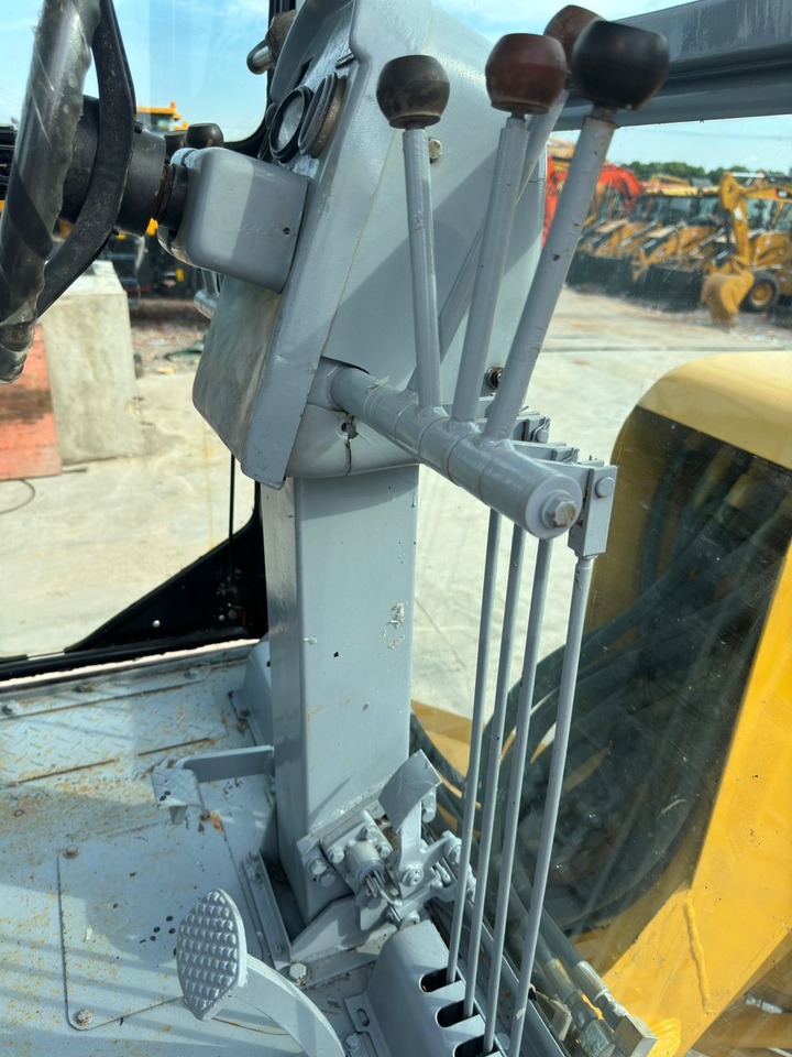 Грейдер Caterpillar CAT 140 140H 140K Used Grader Secondhand Motor Grader in High Quality: фото 6