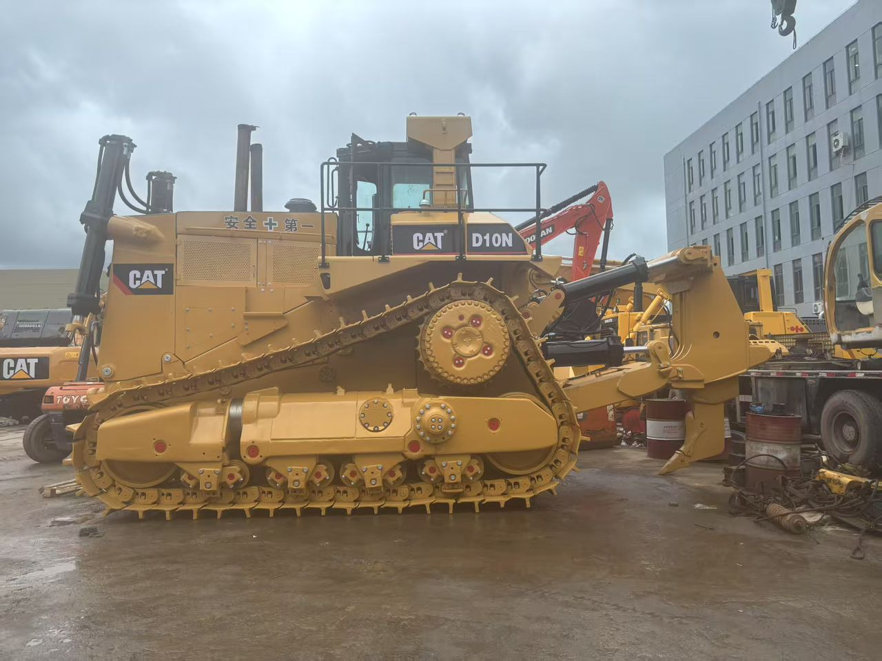 Caterpillar CAT CAT D10N D9R D8R D8N D8T D7G D7R D6G D6R D5K D4C Used Bulldozer Dozer - Бульдозер: фото 4 Caterpillar CAT CAT D10N D9R D8R D8N D8T D7G D7R D6G D6R D5K D4C Used Bulldozer Dozer - Бульдозер: фото 4