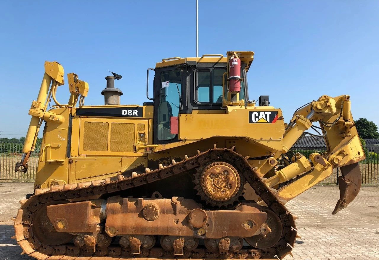 Caterpillar CAT D8R D8T Used Bulldozer D9R D7R D7G D7H D7E D6G D6R D6H Secondhand Bulldozers - Бульдозер: фото 2 Caterpillar CAT D8R D8T Used Bulldozer D9R D7R D7G D7H D7E D6G D6R D6H Secondhand Bulldozers - Бульдозер: фото 2