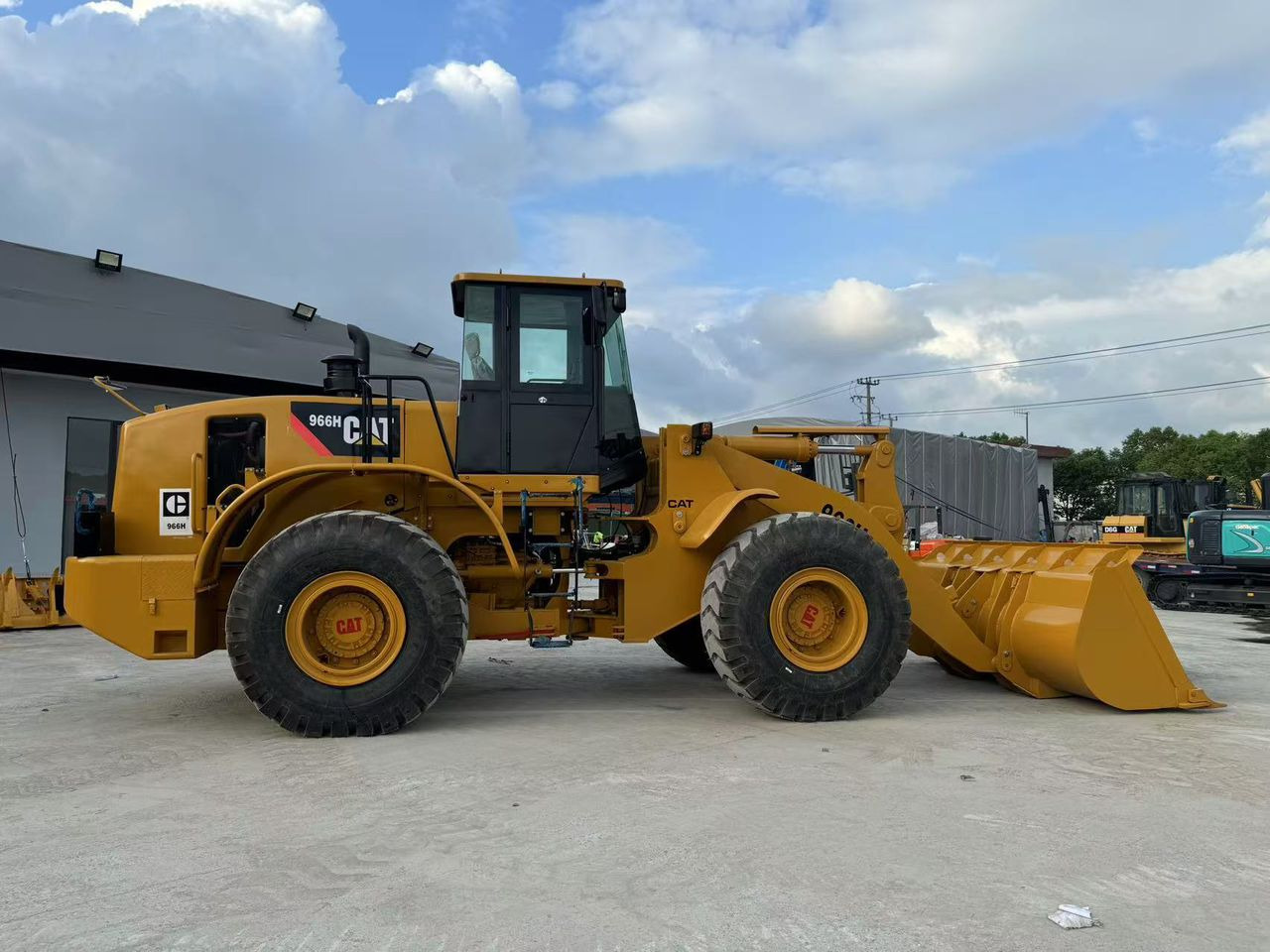 Caterpillar Loader CAT Loader 966H 966F 980G 988G Used Loader in Good Work Performance - Колёсный погрузчик: фото 1 Caterpillar Loader CAT Loader 966H 966F 980G 988G Used Loader in Good Work Performance - Колёсный погрузчик: фото 1