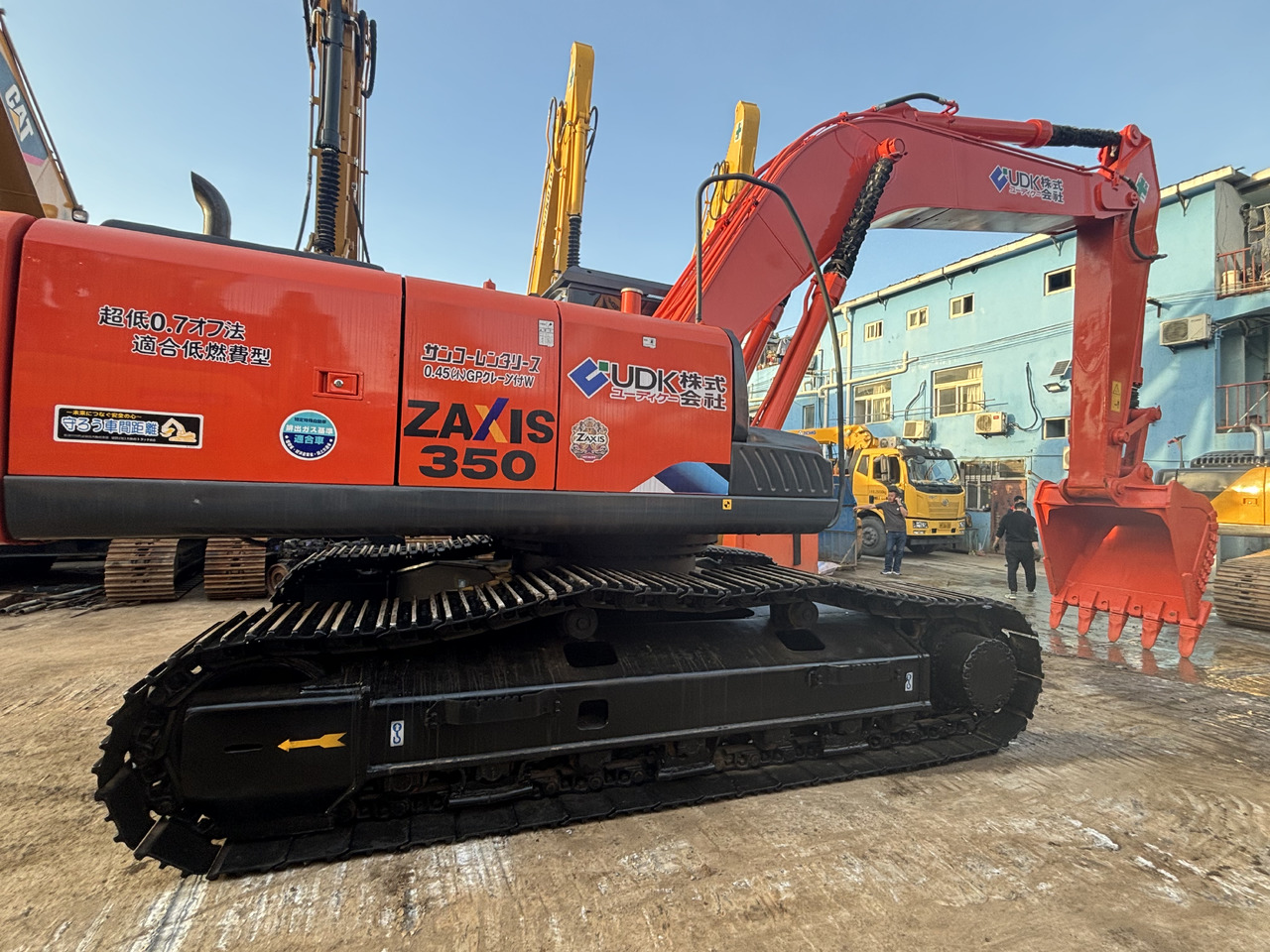Hitachi Zx350 Used Excavator 35 Ton High Quality Secondhand Excavators Komatsu PC350 Doosan DX300 DX420 Caterpillar 336D2 Sany SY 365 Crawler Excavators for Sale - Гусеничный экскаватор: фото 3 Hitachi Zx350 Used Excavator 35 Ton High Quality Secondhand Excavators Komatsu PC350 Doosan DX300 DX420 Caterpillar 336D2 Sany SY 365 Crawler Excavators for Sale - Гусеничный экскаватор: фото 3