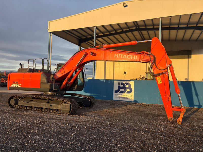 Hitachi ZX250LCN-6 - Гусеничный экскаватор: фото 2 Hitachi ZX250LCN-6 - Гусеничный экскаватор: фото 2