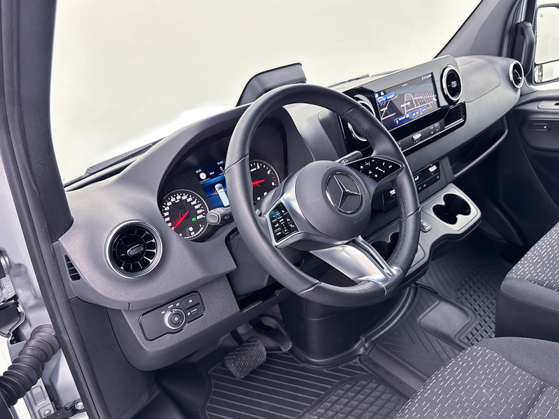Mercedes-Benz Sprinter 317 1.9 CDI L3H2 Elektrische Schuifdeur Distronic Navigatie LED Achteruitrijcamera Betimmering - Цельнометаллический фургон: фото 5 Mercedes-Benz Sprinter 317 1.9 CDI L3H2 Elektrische Schuifdeur Distronic Navigatie LED Achteruitrijcamera Betimmering - Цельнометаллический фургон: фото 5