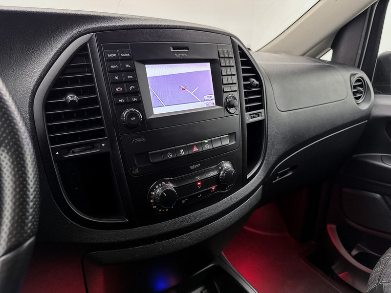 Mercedes-Benz Vito 114 CDI Lang Inrichting Navigatie Achteruitrijcamera Cruise Control Stoelverwarming Automaat L2 - Легковой фургон: фото 5 Mercedes-Benz Vito 114 CDI Lang Inrichting Navigatie Achteruitrijcamera Cruise Control Stoelverwarming Automaat L2 - Легковой фургон: фото 5