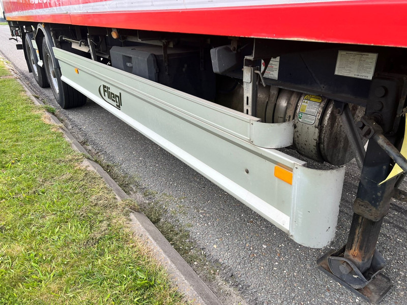 Fliegl SZS 330 Gesloten oplegger 2 Axle / / Ladklep - Полуприцеп-фургон: фото 4 Fliegl SZS 330 Gesloten oplegger 2 Axle / / Ladklep - Полуприцеп-фургон: фото 4