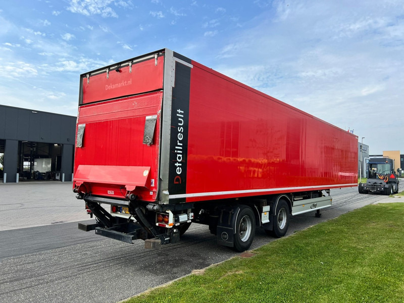 Fliegl SZS 330 Gesloten oplegger 2 Axle / / Ladklep - Полуприцеп-фургон: фото 3 Fliegl SZS 330 Gesloten oplegger 2 Axle / / Ladklep - Полуприцеп-фургон: фото 3