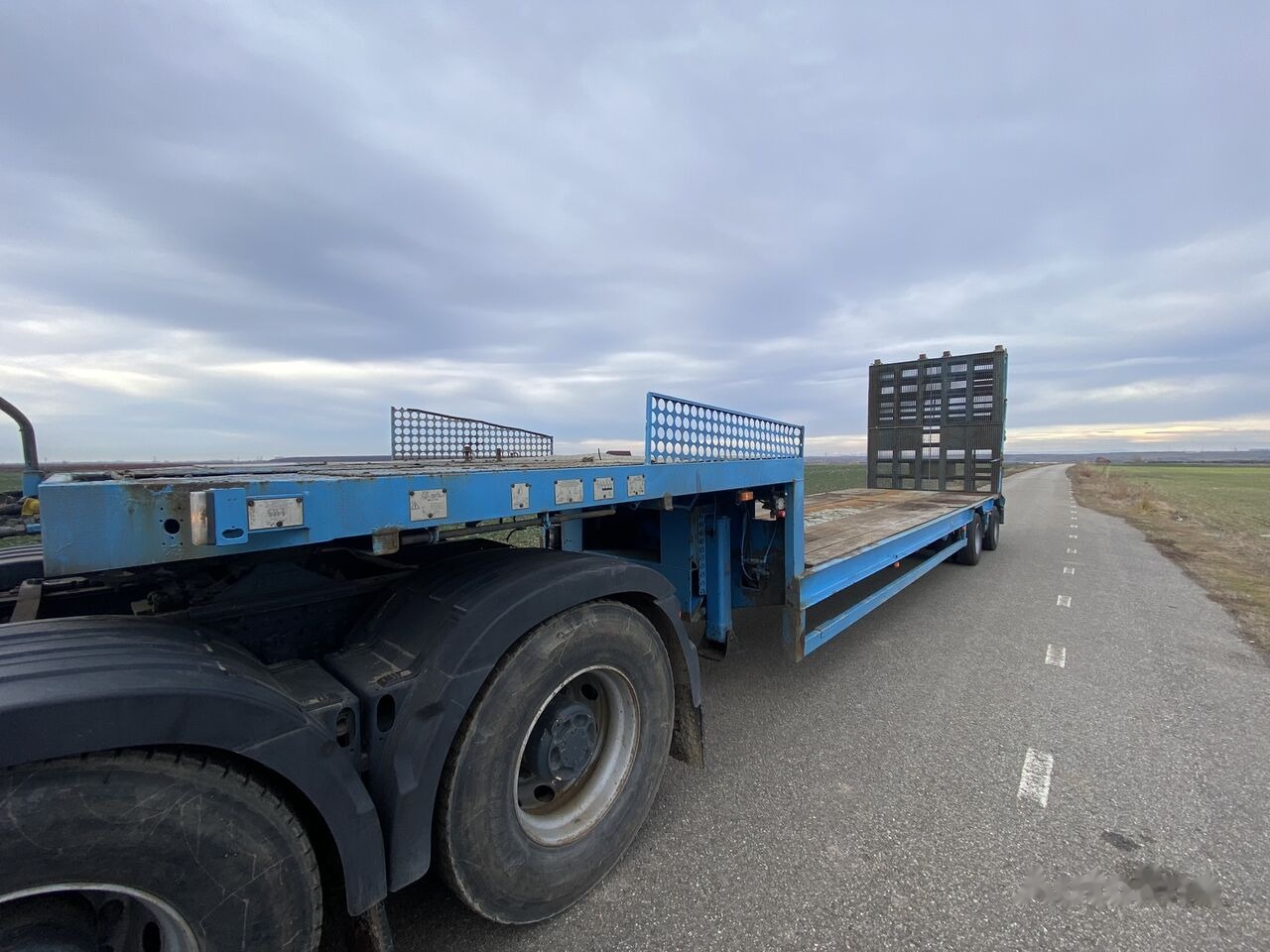 Низкорамный полуприцеп Goldhofer GOLDHOFFER STZ - L2 - 23/80 Trailer Agabaritic 2 VIRATOARE : 2 S: фото 6 Низкорамный полуприцеп Goldhofer GOLDHOFFER STZ - L2 - 23/80 Trailer Agabaritic 2 VIRATOARE : 2 S: фото 6