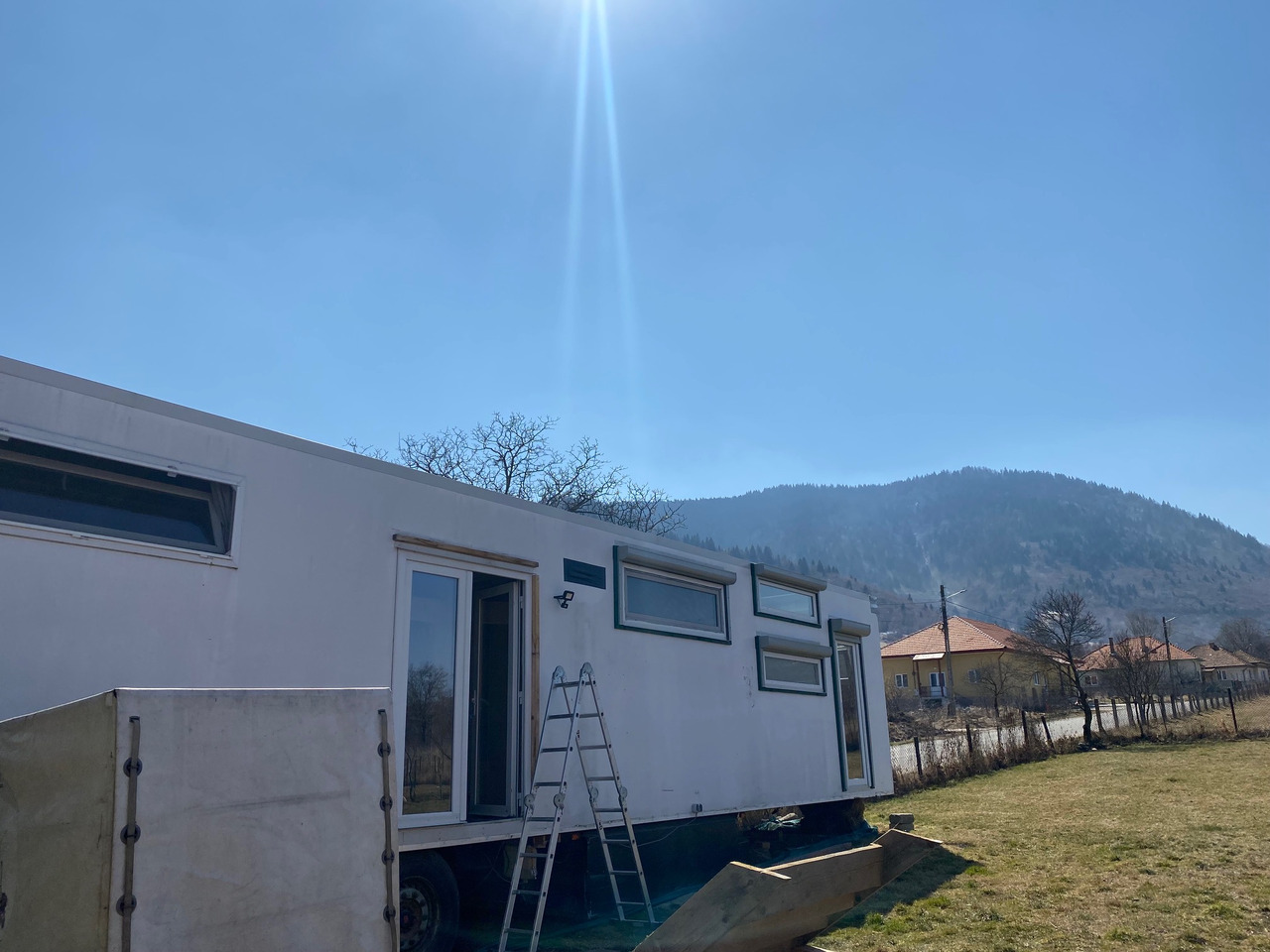 Krone Semiremorca casa mobila Complet Utilata - Жилой контейнер: фото 3 Krone Semiremorca casa mobila Complet Utilata - Жилой контейнер: фото 3