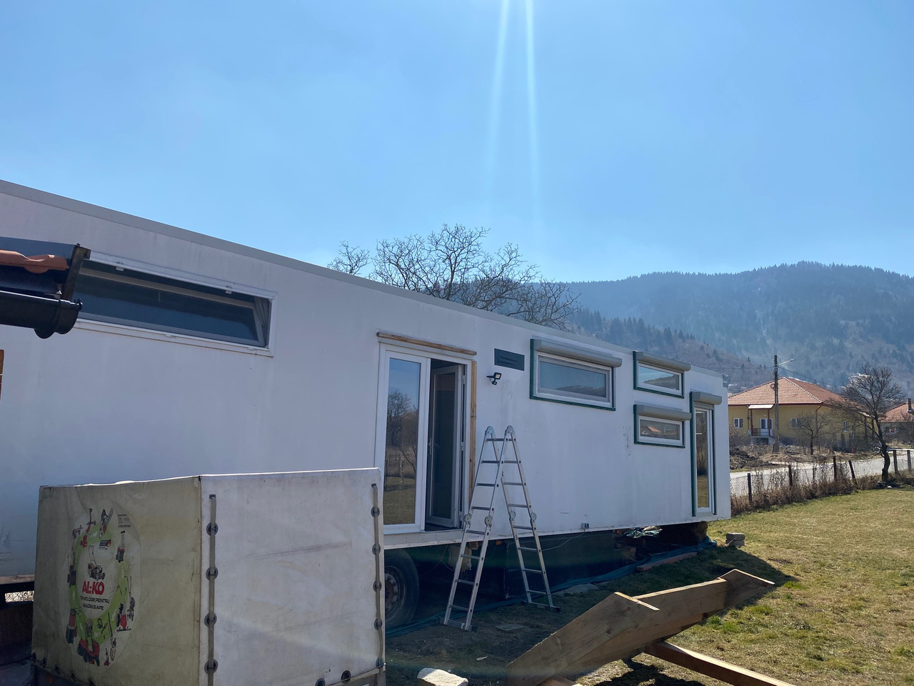 Krone Semiremorca casa mobila Complet Utilata - Жилой контейнер: фото 4 Krone Semiremorca casa mobila Complet Utilata - Жилой контейнер: фото 4