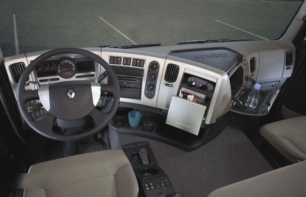 Renault DXI/DCI truck - Кабина для Грузовиков: фото 1 Renault DXI/DCI truck - Кабина для Грузовиков: фото 1