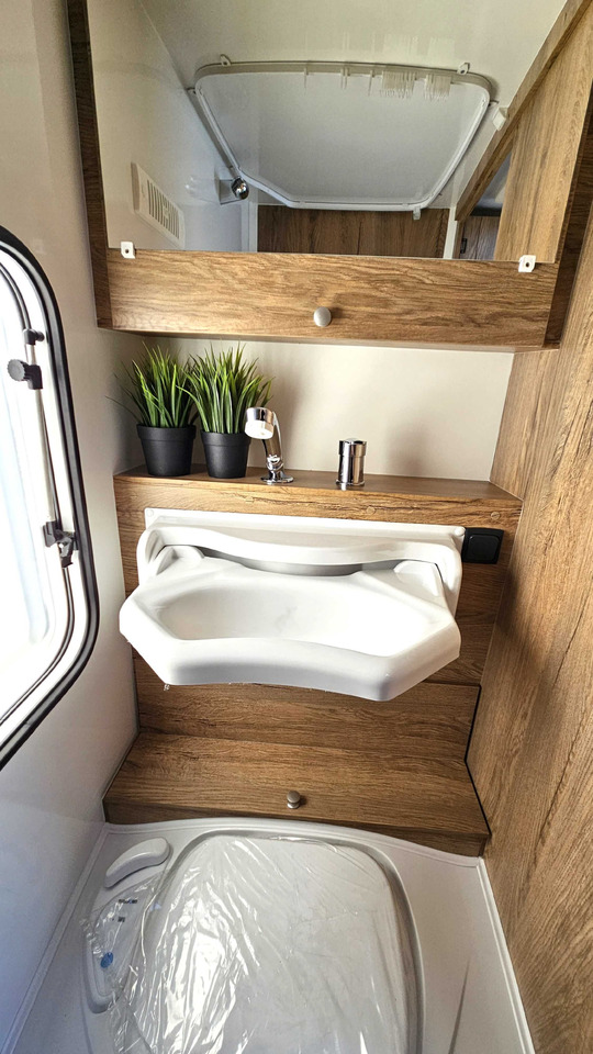 Nowy 2025 N-LAZUR Niewiadów dla 4os. - Прицеп дача: фото 5 Nowy 2025 N-LAZUR Niewiadów dla 4os. - Прицеп дача: фото 5