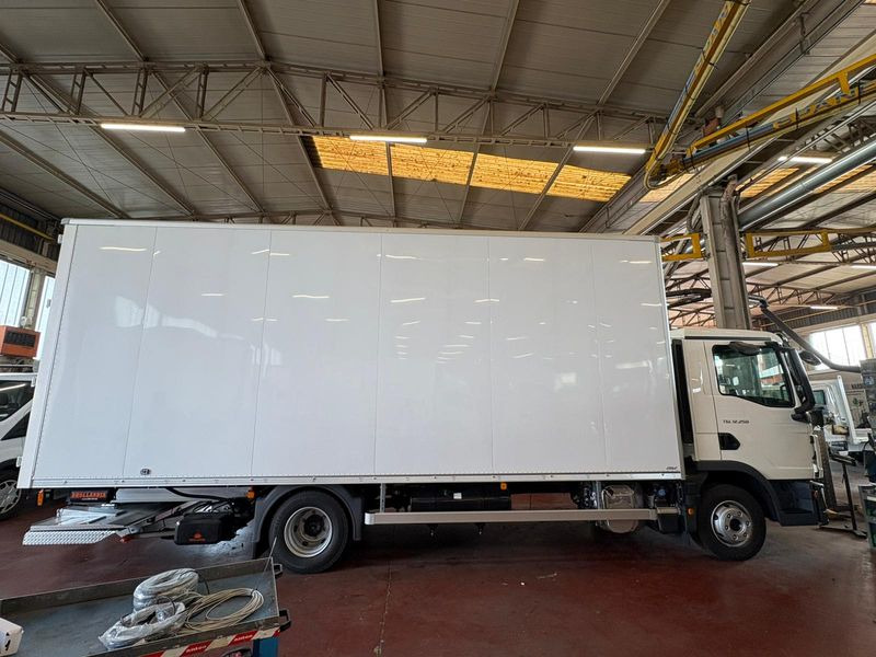 CUBO CON PEDANA 4x2 250hp MAN TGL 12.250 4x2 BL CH - Грузовик с закрытым кузовом: фото 2 CUBO CON PEDANA 4x2 250hp MAN TGL 12.250 4x2 BL CH - Грузовик с закрытым кузовом: фото 2