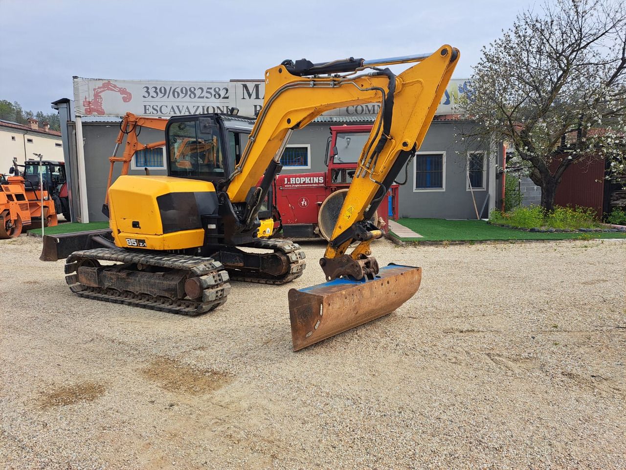 JCB 85Z - Мини-экскаватор: фото 4 JCB 85Z - Мини-экскаватор: фото 4