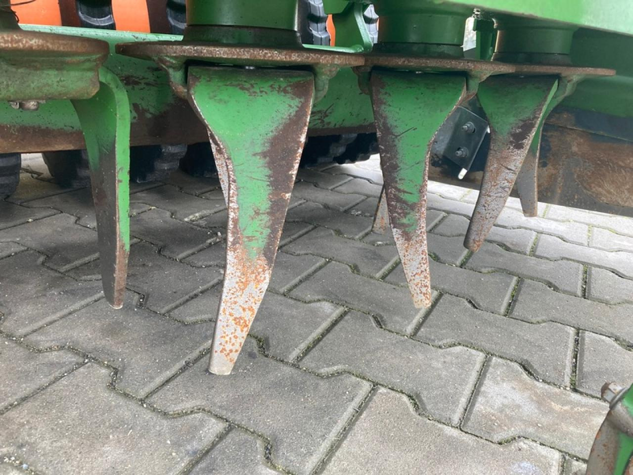 Amazone KX3001 + AVANT3002NUR 320HA - Посевной комплекс: фото 5 Amazone KX3001 + AVANT3002NUR 320HA - Посевной комплекс: фото 5