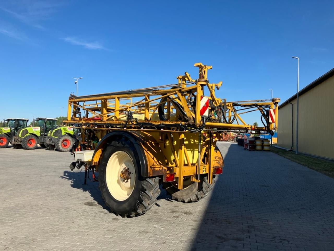 DUBEX VECTORTÜV BIS 2026 - Прицепной опрыскиватель: фото 2 DUBEX VECTORTÜV BIS 2026 - Прицепной опрыскиватель: фото 2