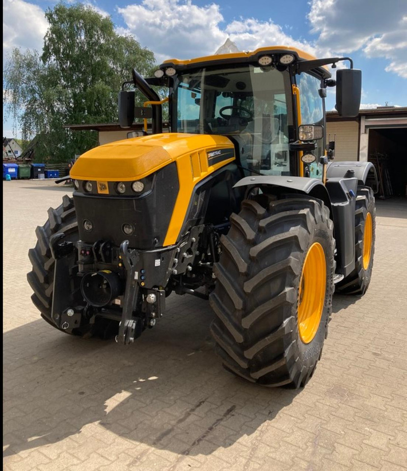 JCB FASTRAC 4220 AKTION - Трактор: фото 2 JCB FASTRAC 4220 AKTION - Трактор: фото 2