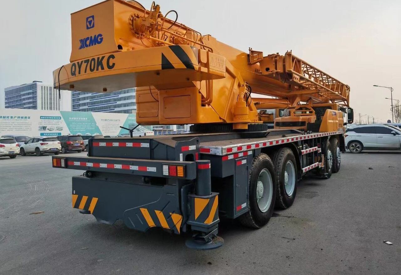 XCMG QY25K QY30K QY70K QY70KC truck crane - Мобильный кран: фото 2 XCMG QY25K QY30K QY70K QY70KC truck crane - Мобильный кран: фото 2