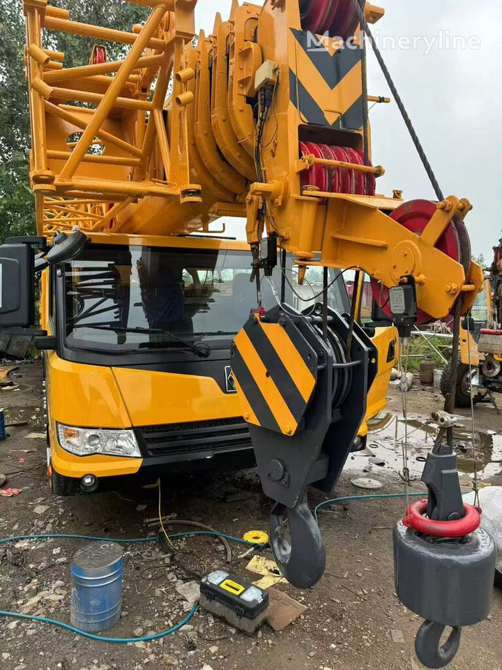 XCMG XCT35 QY35K 35T 35ton 30 50 70 80 100 - Мобильный кран: фото 1 XCMG XCT35 QY35K 35T 35ton 30 50 70 80 100 - Мобильный кран: фото 1