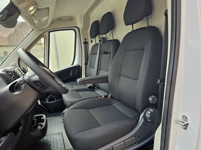 Цельнометаллический фургон FIAT Ducato 35 MAXI 140 Serie10-9.2 Modell 2025 L2H2: фото 39