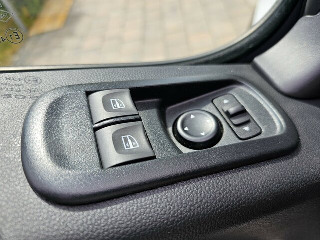 Новый Цельнометаллический фургон RENAULT Master L3H2 dci 150 3,5t PRO+ Navi PDC: фото 39