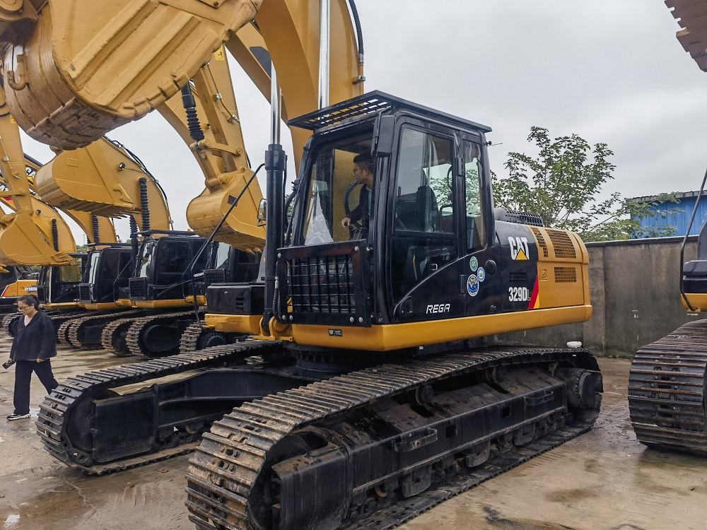 CAT 329DL excavators - Гусеничный экскаватор: фото 2 CAT 329DL excavators - Гусеничный экскаватор: фото 2