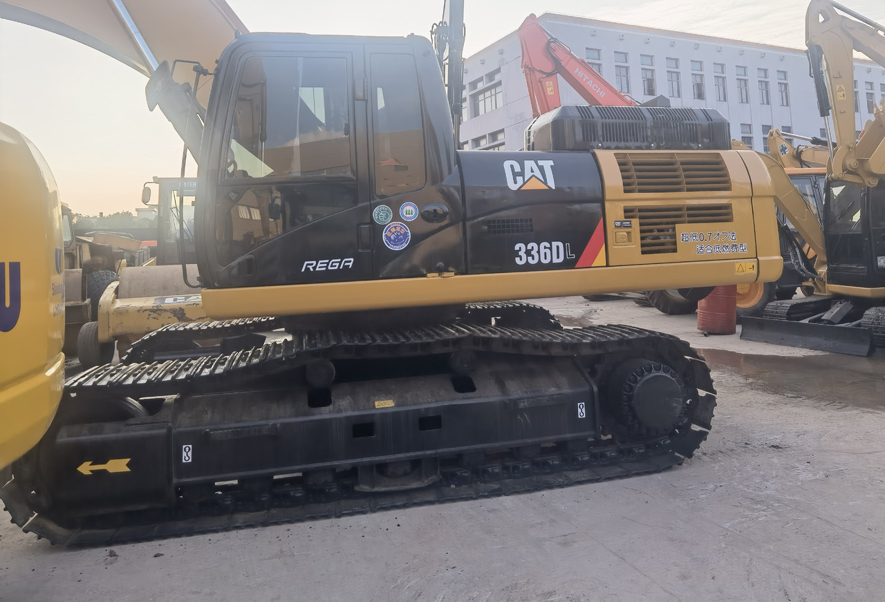 CATERPILLAR 336 DL - Гусеничный экскаватор: фото 2 CATERPILLAR 336 DL - Гусеничный экскаватор: фото 2
