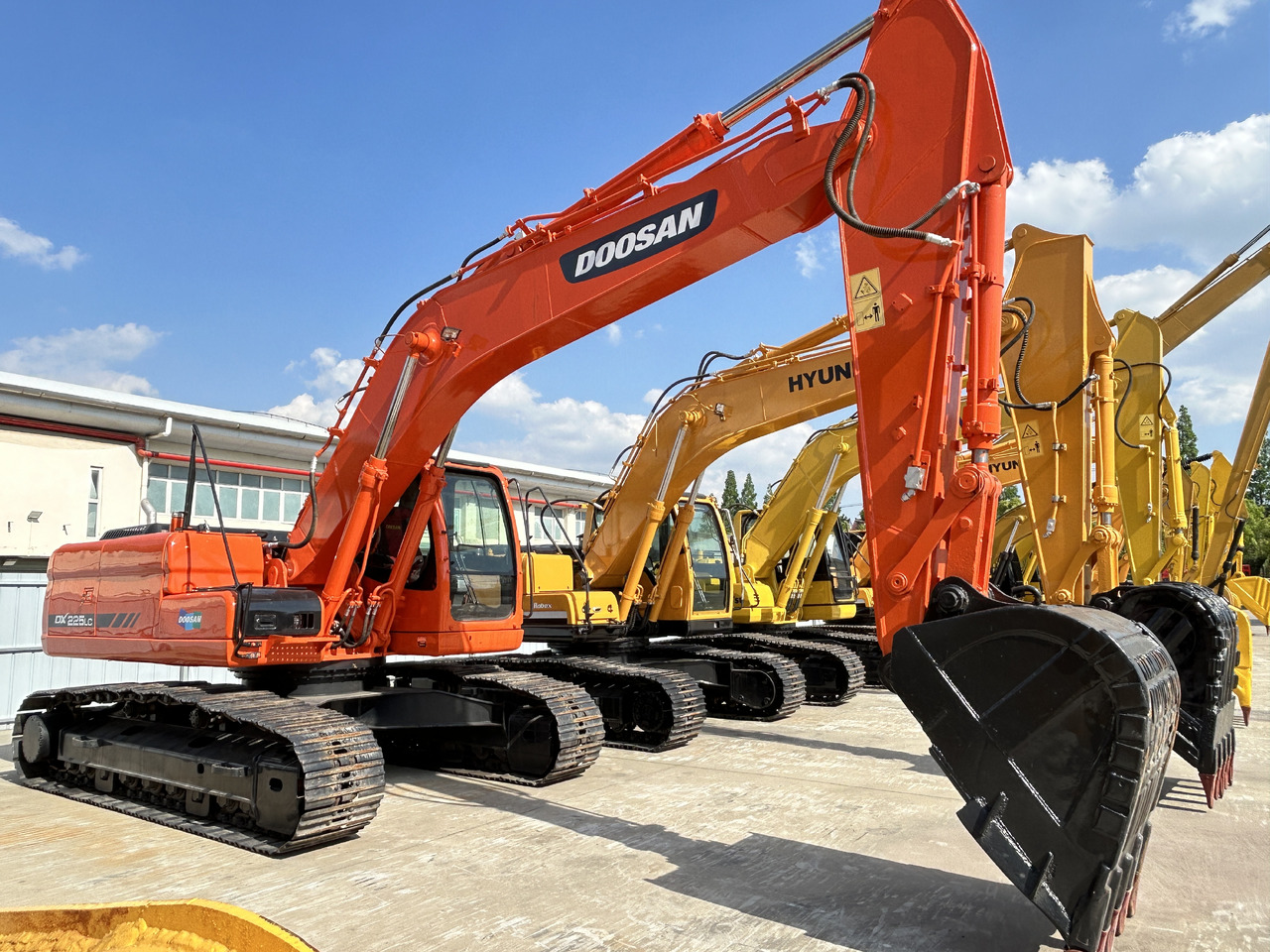 DOOSAN Doosan DX225LC Crawler excavator - Гусеничный экскаватор: фото 4 DOOSAN Doosan DX225LC Crawler excavator - Гусеничный экскаватор: фото 4