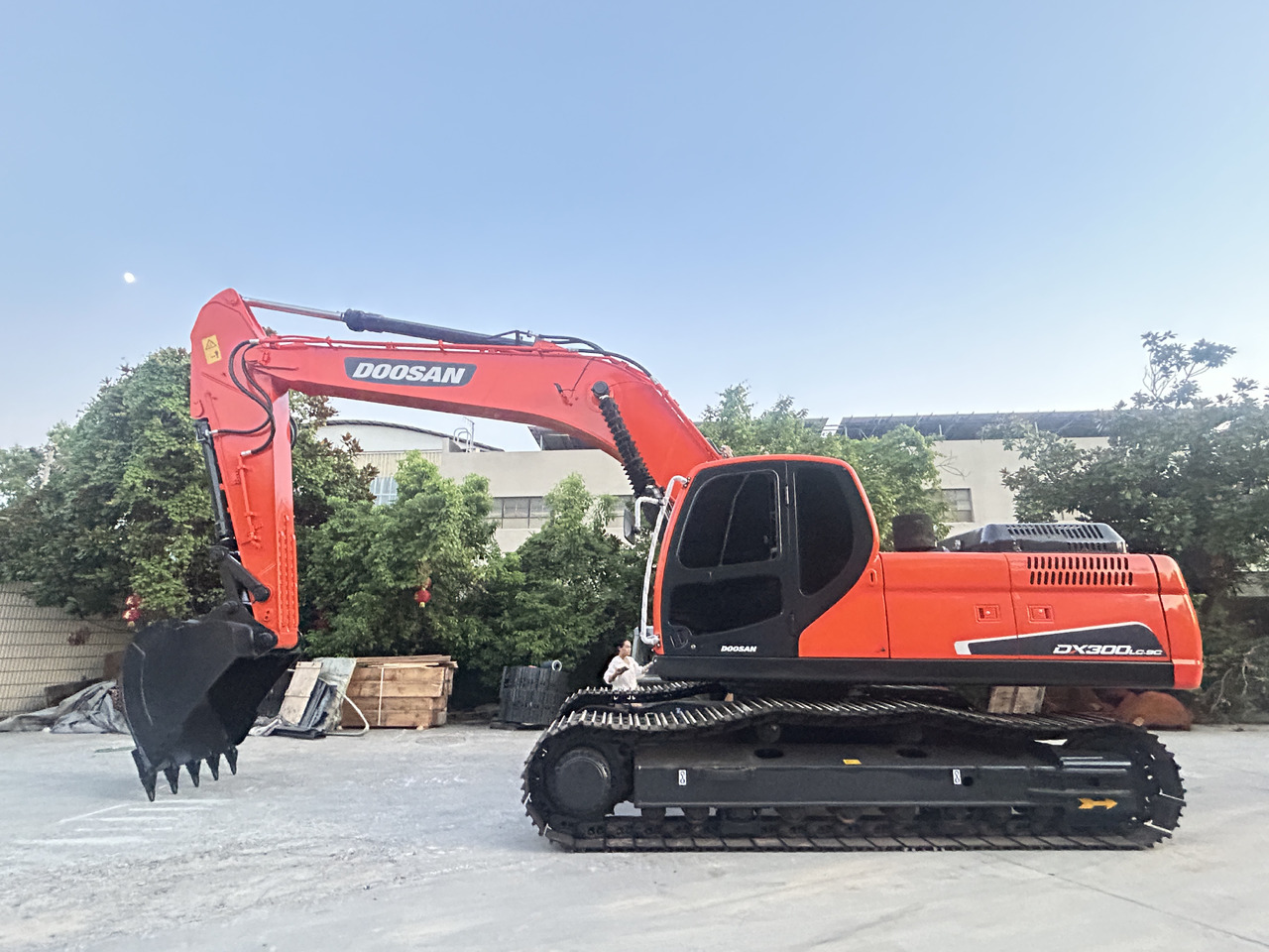 Doosan DX300LC Crawler Excavator - Гусеничный экскаватор: фото 3 Doosan DX300LC Crawler Excavator - Гусеничный экскаватор: фото 3