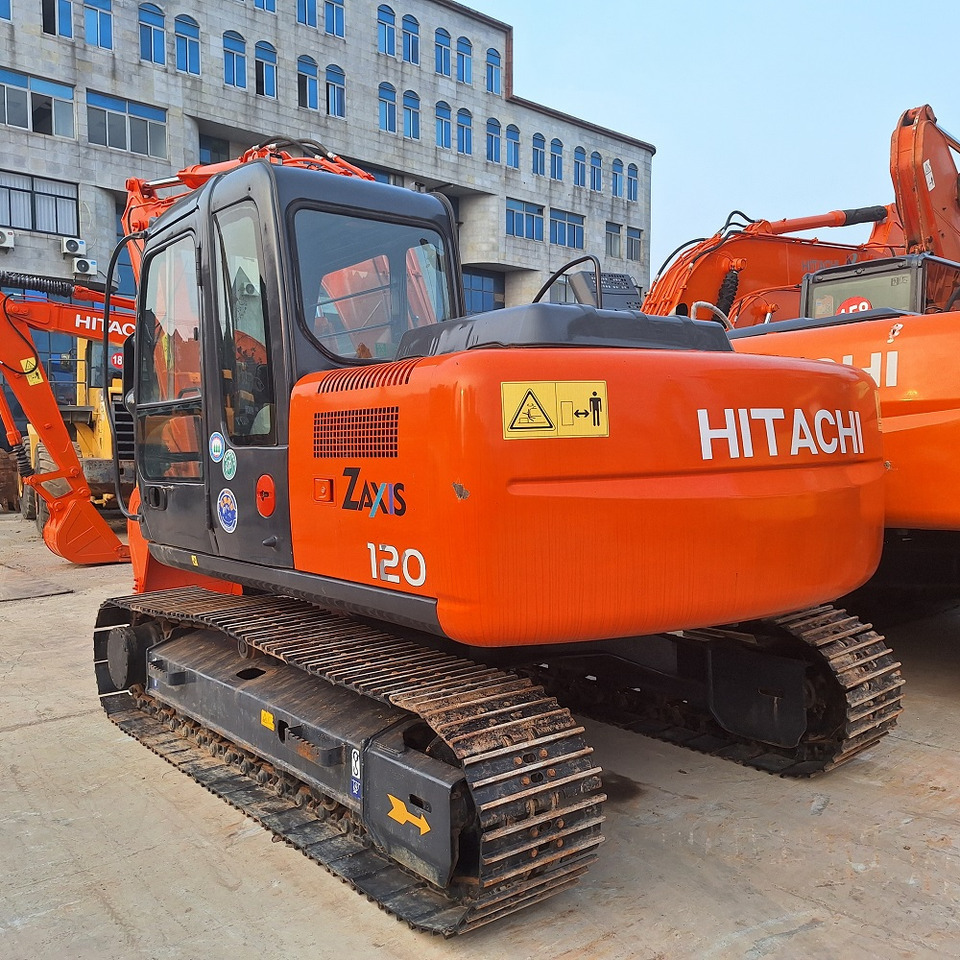 Hitachi ZX120 Excavator - Гусеничный экскаватор: фото 1 Hitachi ZX120 Excavator - Гусеничный экскаватор: фото 1