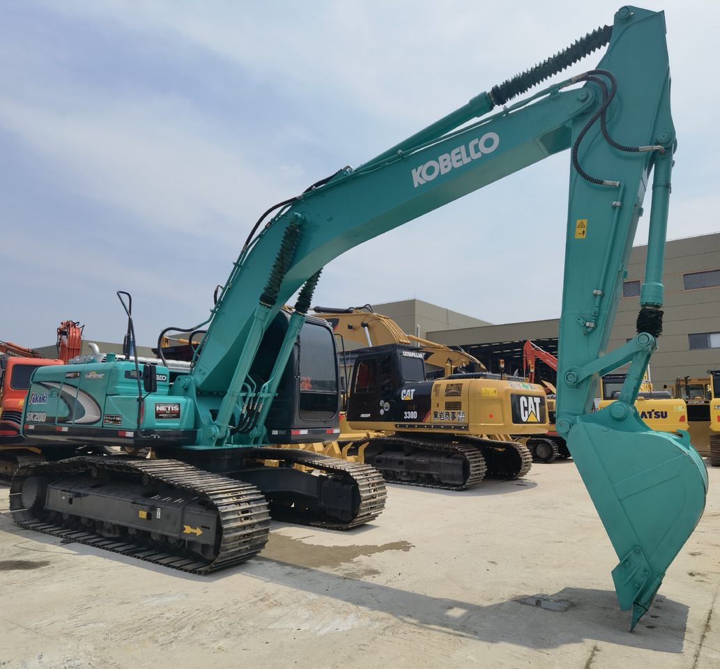 Kobelco SK200-8 Excavator - Гусеничный экскаватор: фото 4 Kobelco SK200-8 Excavator - Гусеничный экскаватор: фото 4