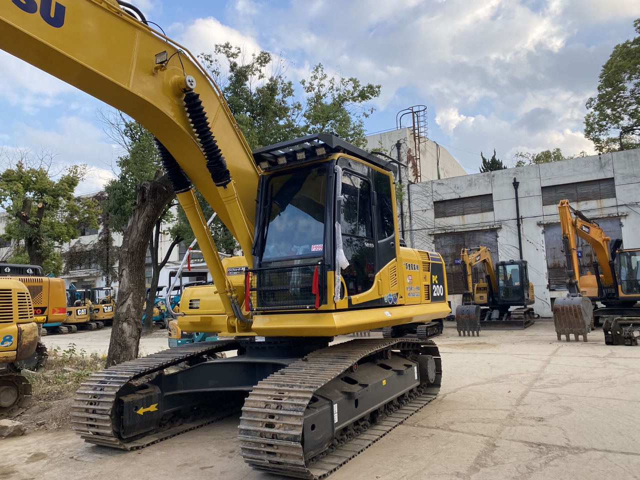 Гусеничный экскаватор Komatsu PC200-8 Excavator: фото 6