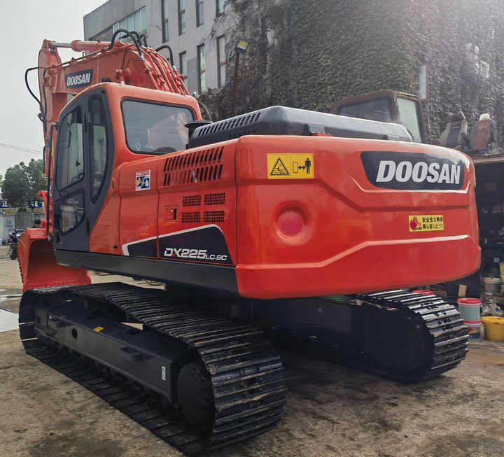 South Korea Used Crawler Hydraulic Excavator Doosan Excavadora DX225LC DX225 Excavator In Stock For Sale - Гусеничный экскаватор: фото 5 South Korea Used Crawler Hydraulic Excavator Doosan Excavadora DX225LC DX225 Excavator In Stock For Sale - Гусеничный экскаватор: фото 5