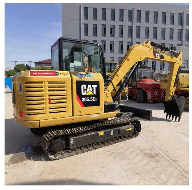 Used Japan CAT 305.5E2 excavator digger CAT mini hydraulic excavator for hot sale - Гусеничный экскаватор: фото 1 Used Japan CAT 305.5E2 excavator digger CAT mini hydraulic excavator for hot sale - Гусеничный экскаватор: фото 1