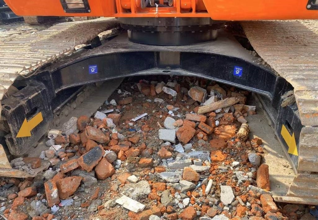 Doosan DH 150 - Гусеничный экскаватор: фото 5 Doosan DH 150 - Гусеничный экскаватор: фото 5